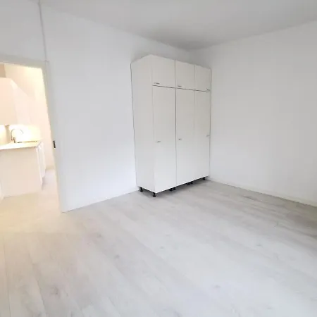 Kattohuoneisto Keskustassa * Kokkola (Karleby)