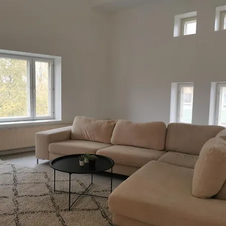 Kattohuoneisto Keskustassa Appartement