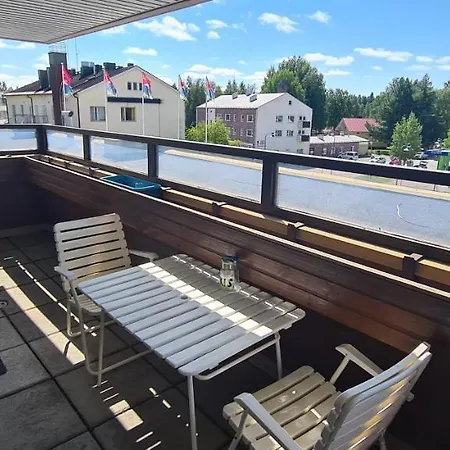 Kattohuoneisto Keskustassa Apartment *